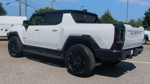 New 2026 GMC Hummer EV 4x4 Crew Cab image 6