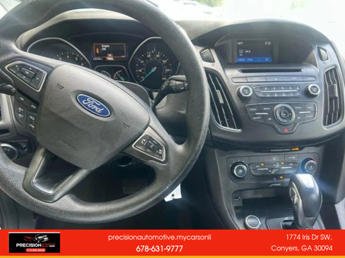 Used 2015 Ford Focus SE image 17