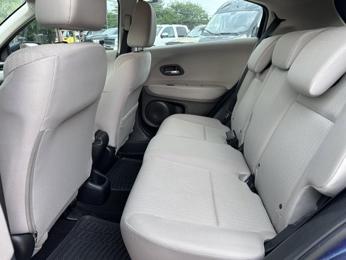 Used 2016 Honda HR-V LX image 12