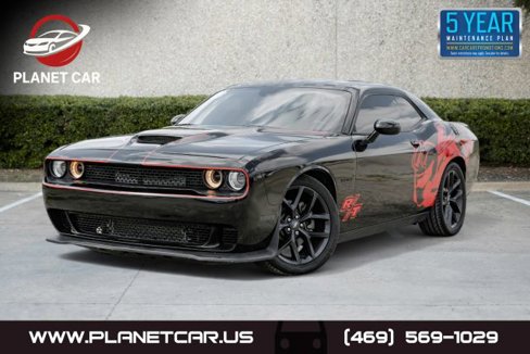 Used 2021 Dodge Challenger R/T w/ Plus Package image 1