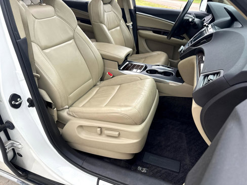 Used 2017 Acura MDX w/ Technology & Entertainment image 22