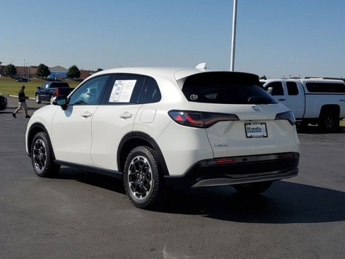 Certified 2025 Honda HR-V EX-L image 5