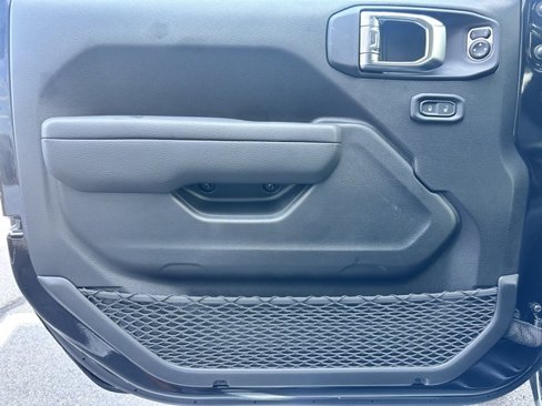 New 2025 Jeep Wrangler Sport S image 9
