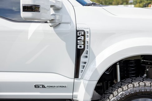 Used 2025 Ford F450 Platinum w/ Platinum Plus Package image 22