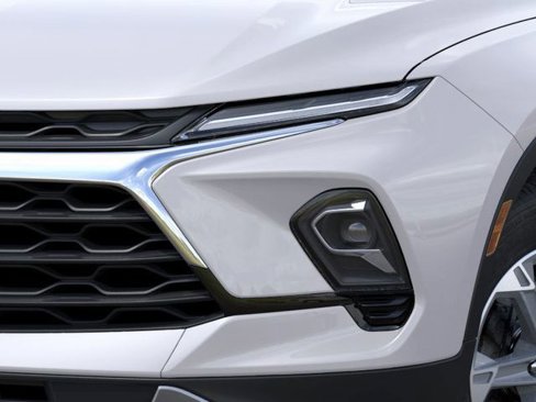 New 2025 Chevrolet Blazer LT image 14