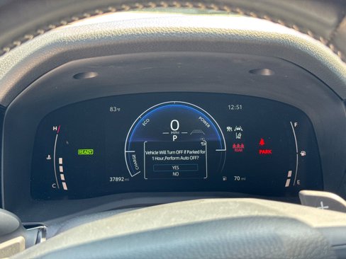 Used 2025 Toyota Camry SE image 26