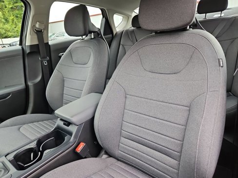 Used 2025 Kia K4 EX image 23