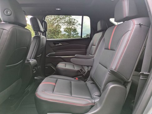 New 2026 Chevrolet Traverse RS w/ LPO, Floor Liner Package image 28