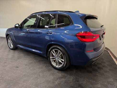 Used 2018 BMW X3 M40i image 3
