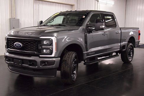Used 2024 Ford F250 Lariat w/ Lariat Ultimate Package image 3