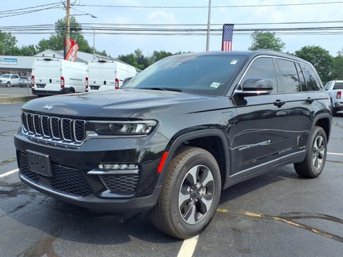Used 2024 Jeep Grand Cherokee Limited 4xe image 7