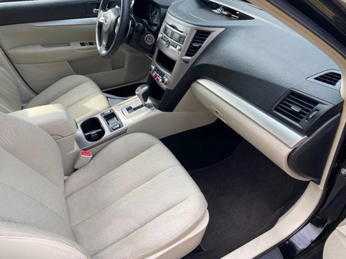 Used 2012 Subaru Outback 2.5i w/ Alloy Wheel Pkg image 14