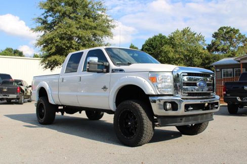 Used 2016 Ford F350 Lariat image 3