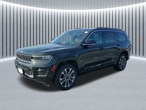 New 2025 Jeep Grand Cherokee L Overland w/ Advanced Protech Group III image 10