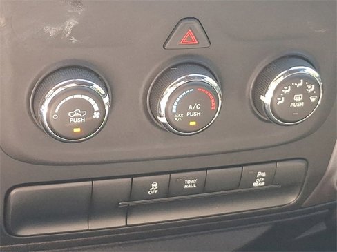 Used 2024 RAM 1500 Classic Warlock image 15