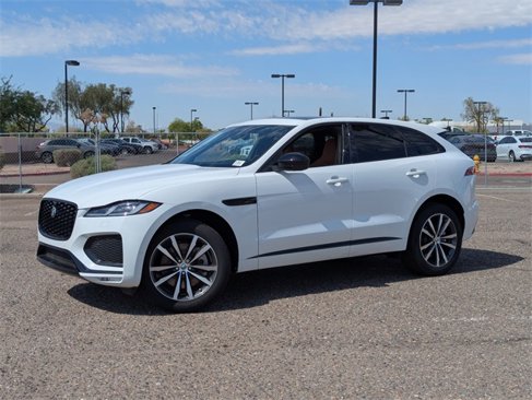 New 2026 Jaguar F-PACE R-Dynamic S image 2