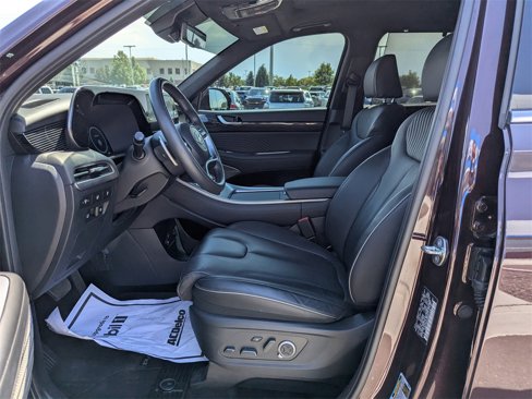 Used 2024 Hyundai Palisade Calligraphy image 12