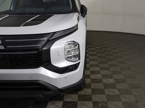New 2025 Mitsubishi Outlander Trail Edition image 17