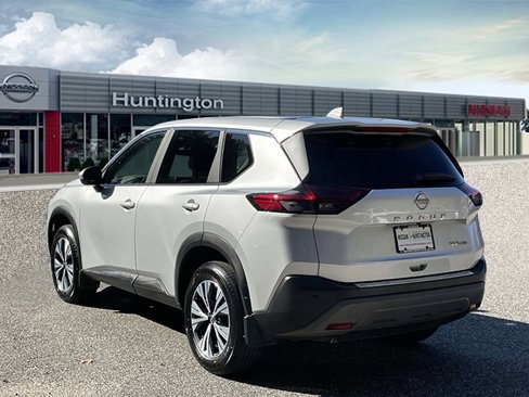 Certified 2023 Nissan Rogue SV image 8