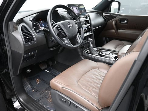 Used 2024 Nissan Armada Platinum w/ Captain's Chairs Package image 2
