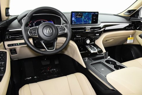 Used 2025 Acura MDX w/ Technology Package image 6