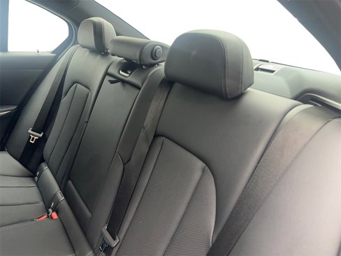 Used 2025 BMW 330i Sedan image 34