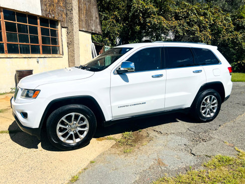 Used 2016 Jeep Grand Cherokee Limited image 3