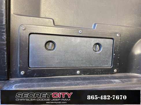 Used 2017 Toyota Tacoma TRD Off-Road w/ Tow Package (A/T) image 32