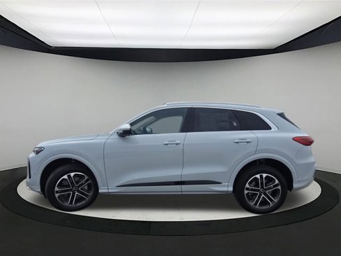 New 2025 Audi Q5 Premium image 4