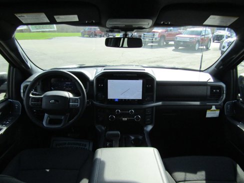 New 2025 Ford F150 XLT w/ Equipment Group 302A MID image 42