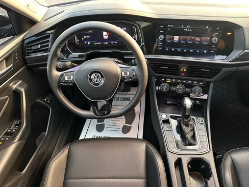 Used 2021 Volkswagen Jetta SEL image 14