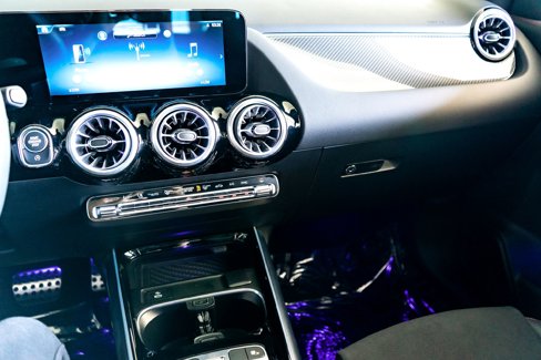 Certified 2025 Mercedes-Benz GLA 250 image 21