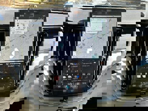 New 2026 Volvo XC60 T8 Ultra image 14