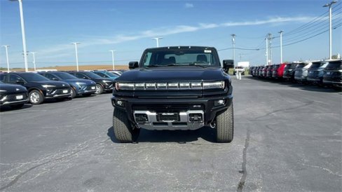 New 2026 GMC Hummer EV 4x4 Crew Cab image 3