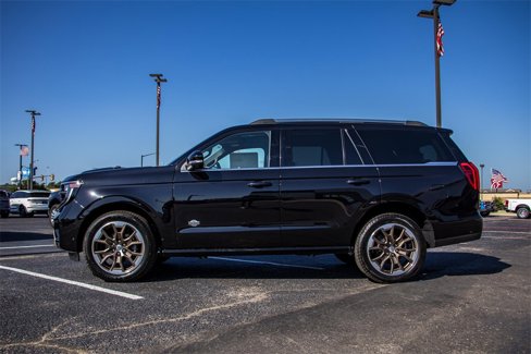 New 2025 Ford Expedition King Ranch image 7