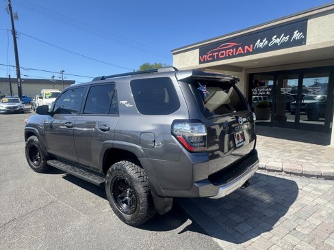 Used 2019 Toyota 4Runner TRD Off-Road Premium image 3