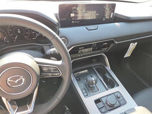 New 2025 MAZDA CX-70 Plug-In Hybrid w/ Premium Pkg image 9