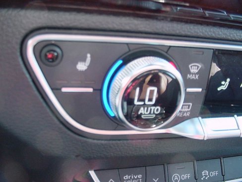 Used 2019 Audi Q5 2.0T Premium Plus image 20