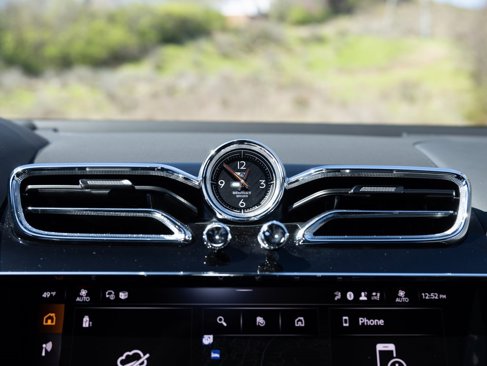 New 2025 Bentley Bentayga image 34