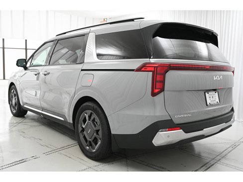 New 2026 Kia Carnival SX image 5