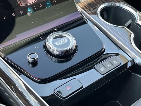 New 2026 Cadillac Escalade Luxury w/ Touring Package image 31