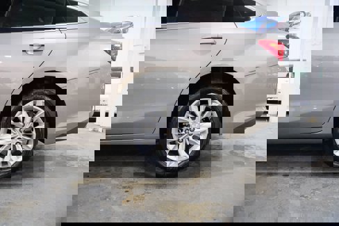 Used 2025 Chevrolet Malibu LT image 7