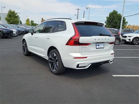 New 2026 Volvo XC60 T8 Plus w/ Climate Package image 3