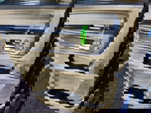 New 2025 Volkswagen ID. Buzz Pro S image 19