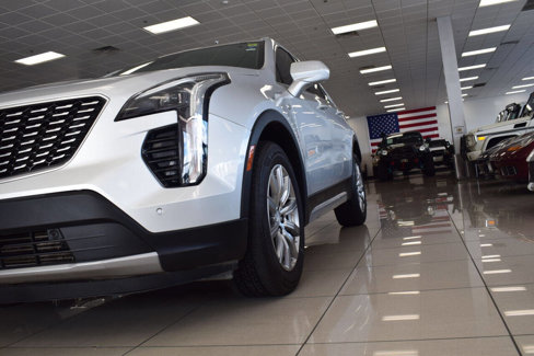 Used 2020 Cadillac XT4 Premium Luxury image 4