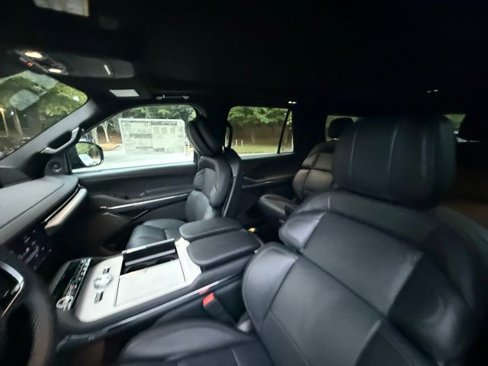New 2025 Lincoln Navigator L Reserve image 13