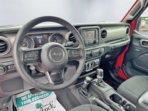 Used 2019 Jeep Wrangler Sport image 13