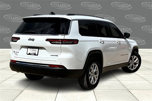 Used 2022 Jeep Grand Cherokee L Limited w/ Luxury Tech Group II image 7