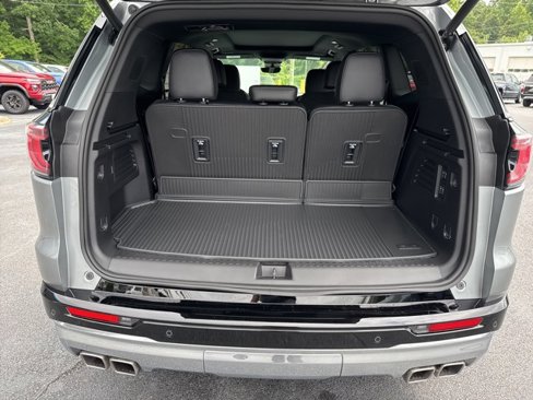 New 2026 GMC Acadia Denali w/ Super Cruise Package image 16