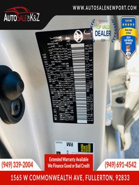Used 2020 Toyota Corolla LE image 32